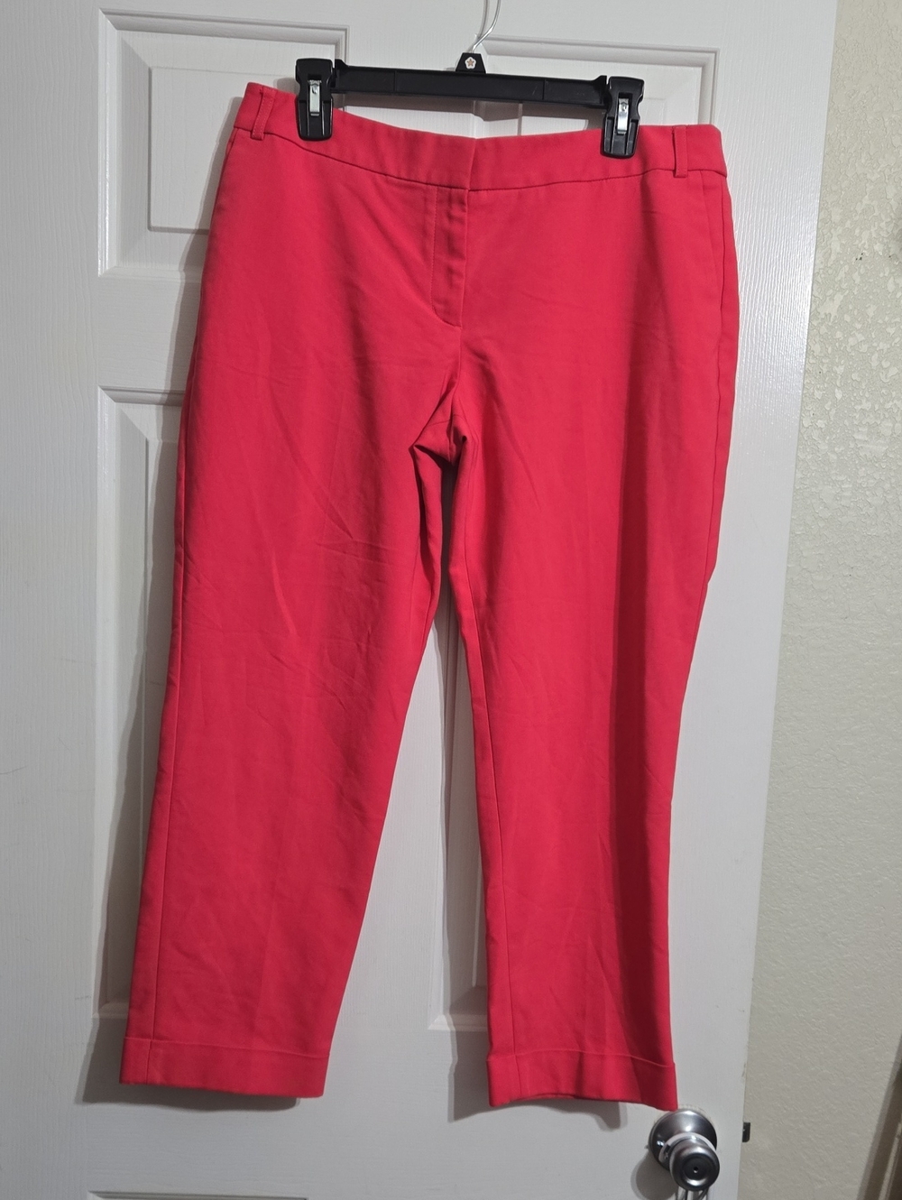 Express Cropped Pants in Coral Pink